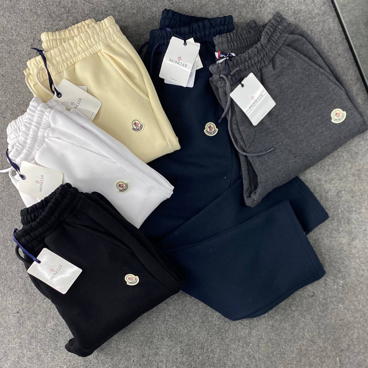 MONCLER EŞOFMAN ALTI YENİ SEZON