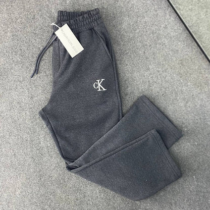 CALVİN KLEİN EŞOFMAN ALTI YENİ SEZON