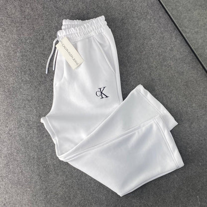 CALVİN KLEİN EŞOFMAN ALTI YENİ SEZON