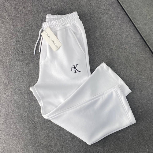 CALVİN KLEİN EŞOFMAN ALTI YENİ SEZON