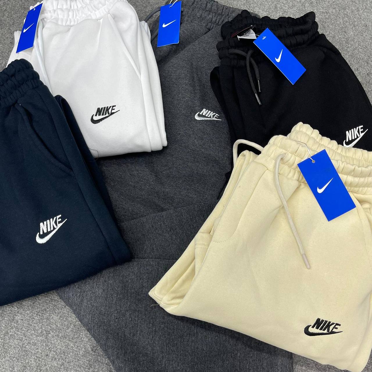 NİKE EŞOFMAN ALTI YENİ SEZON