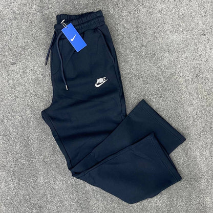 NİKE EŞOFMAN ALTI YENİ SEZON