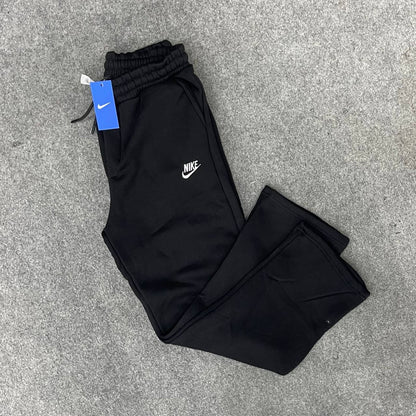 NİKE EŞOFMAN ALTI YENİ SEZON